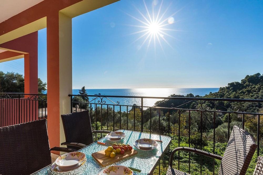 Apartment, 1 Bedroom, Smoking, Balcony