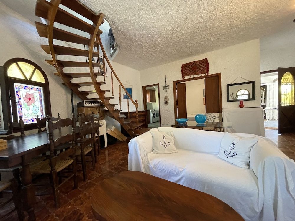 House, 2 Bedrooms, Balcony, Garden View