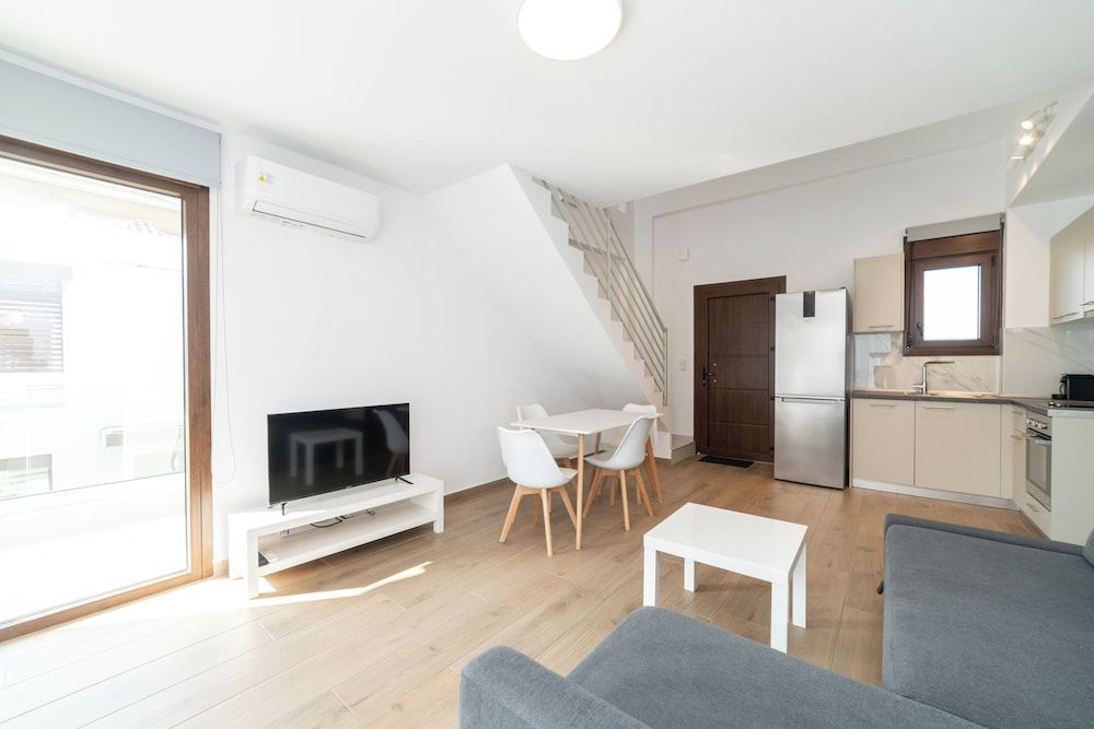 Argilos Residential Complex Loft, 3 Bedrooms, Shared Bathroom 8