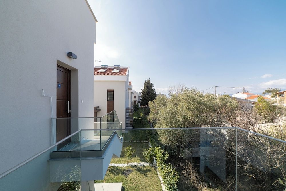 Argilos Residential Complex Loft, 3 Bedrooms, Shared Bathroom 6