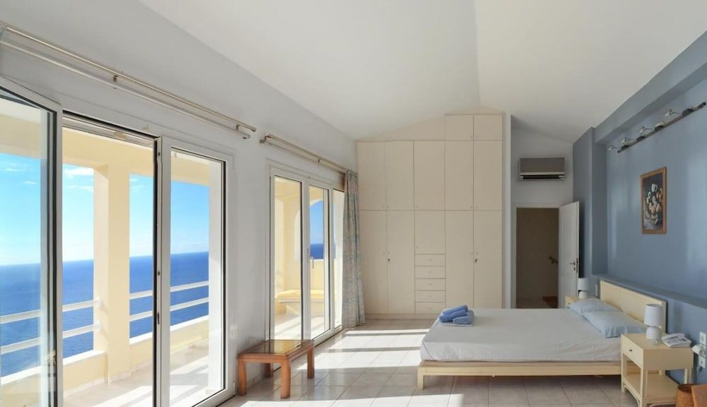 Villa, 3 Bedrooms, Balcony