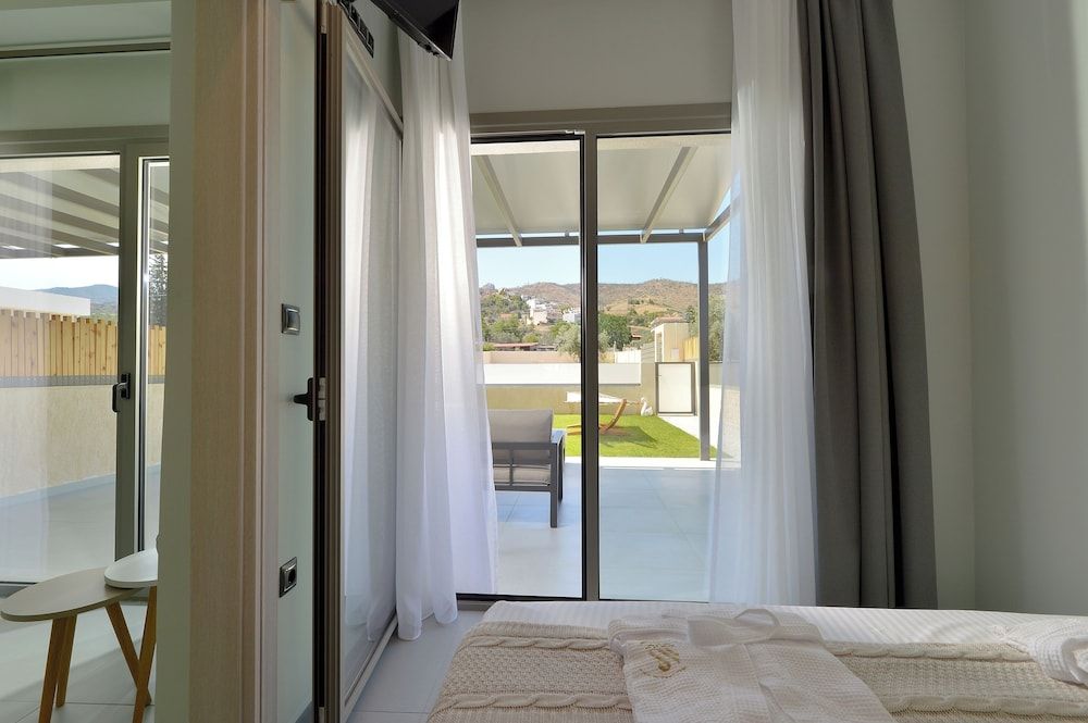 Swan Paradise Residences Junior Suite, 1 Bedroom 7