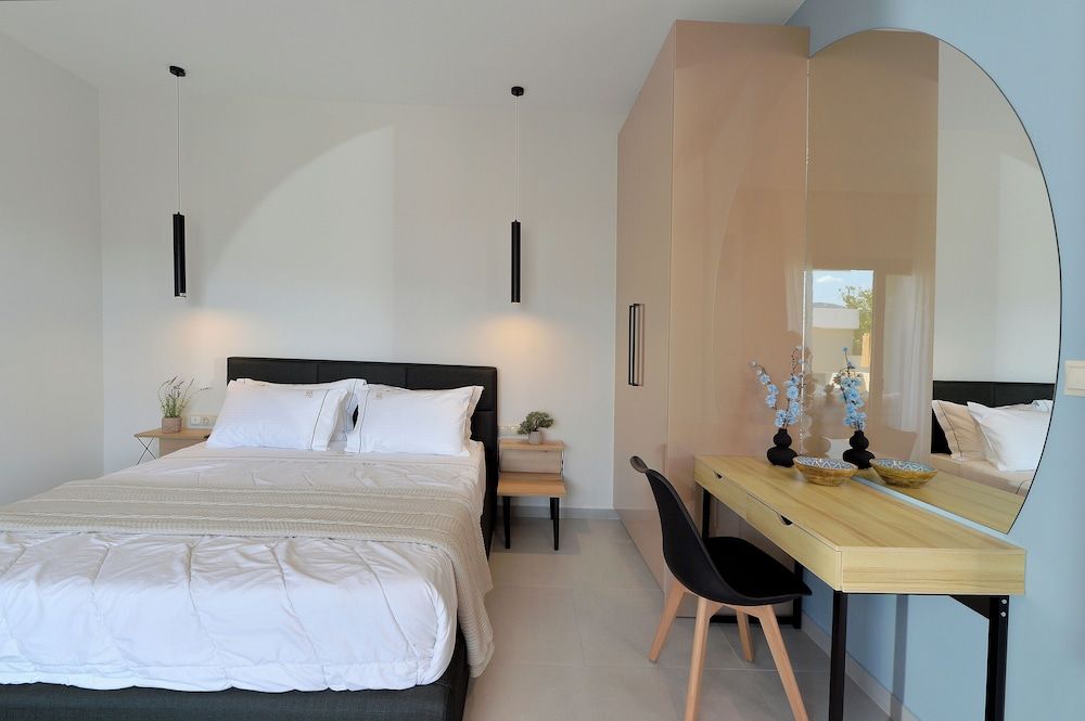 Swan Paradise Residences Standard Double Room, 1 Double Bed, Garden View, Ground Floor 2