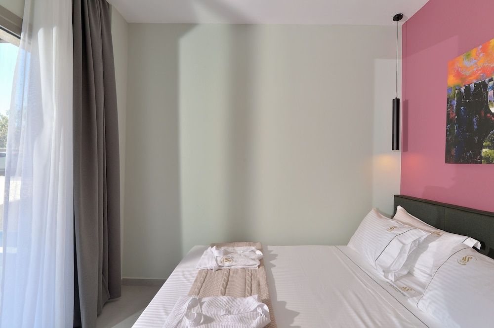 Swan Paradise Residences Junior Suite, 1 Bedroom 3