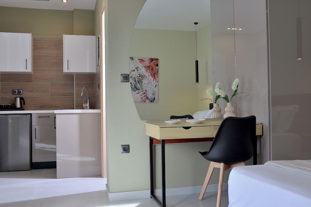 Swan Paradise Residences Deluxe Room, 1 Double Bed with Sofa bed, Mountain View, Ground Floor 9