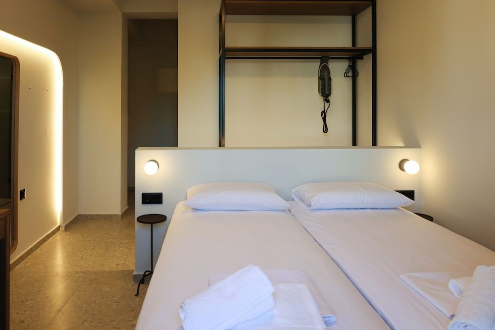 Up Hill Unique Boutique Hotel Design Room 2