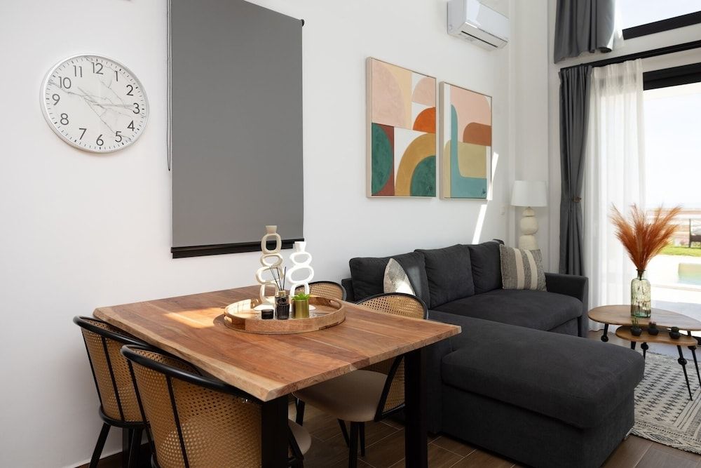 Flamingo Living Suites & Villas Signature Villa 12