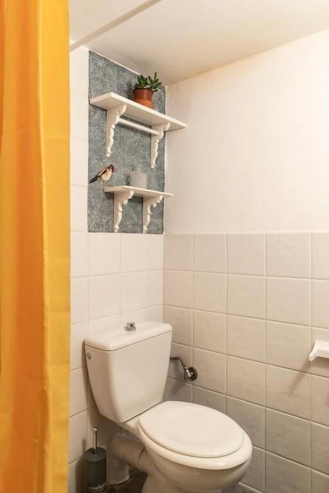 Kanto's Guesthouse Traditional Triple Room 6