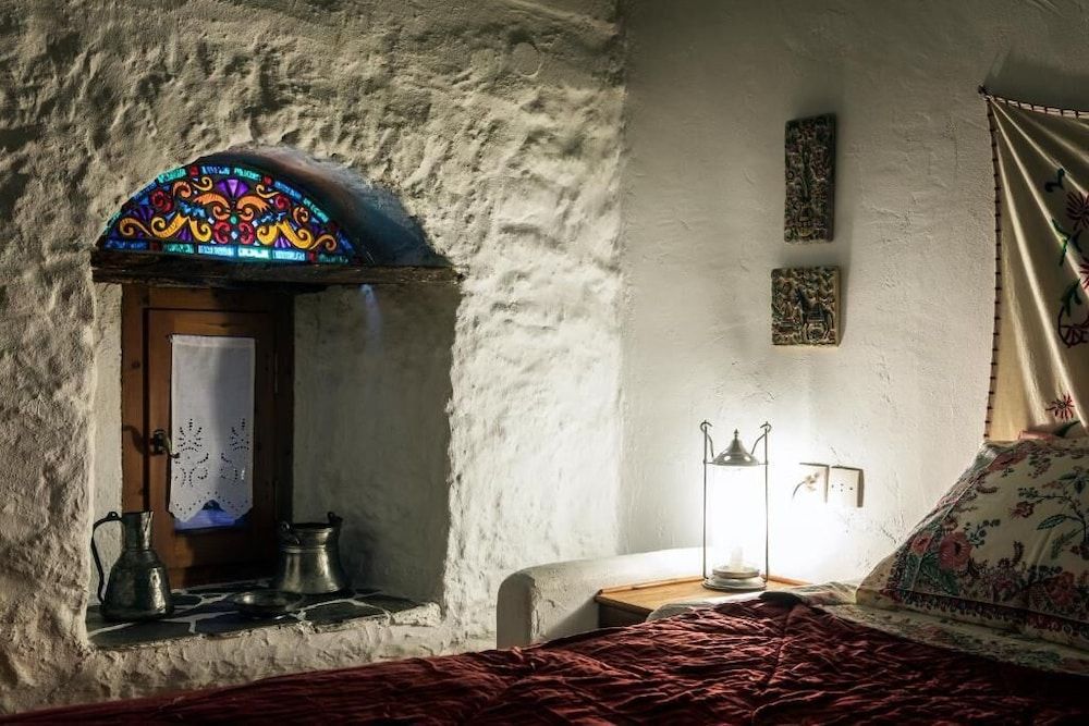 Kanto's Guesthouse Traditional Triple Room 8