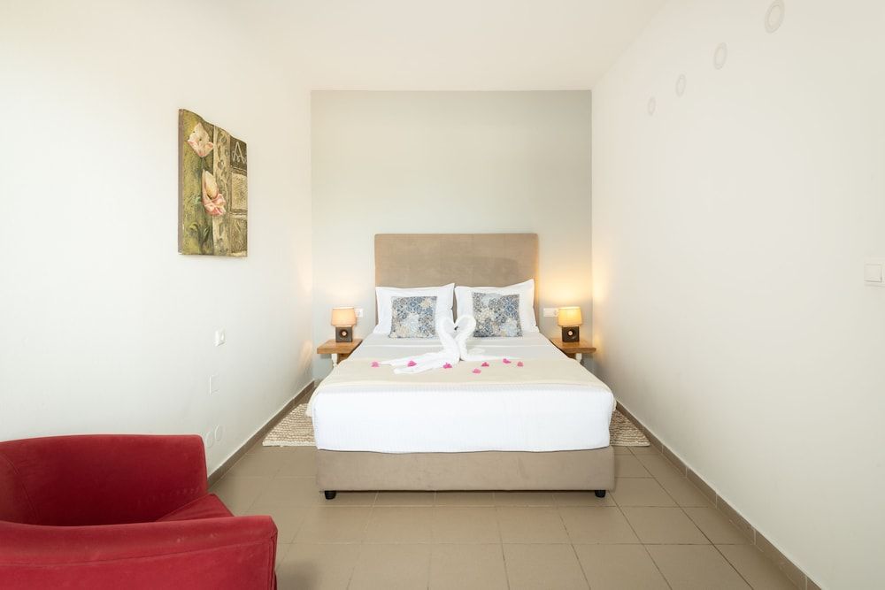 Aegean Apartments Junior Suite 6