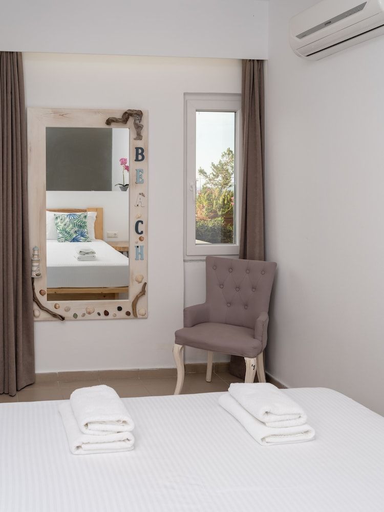 Aegean Apartments Junior Suite 5