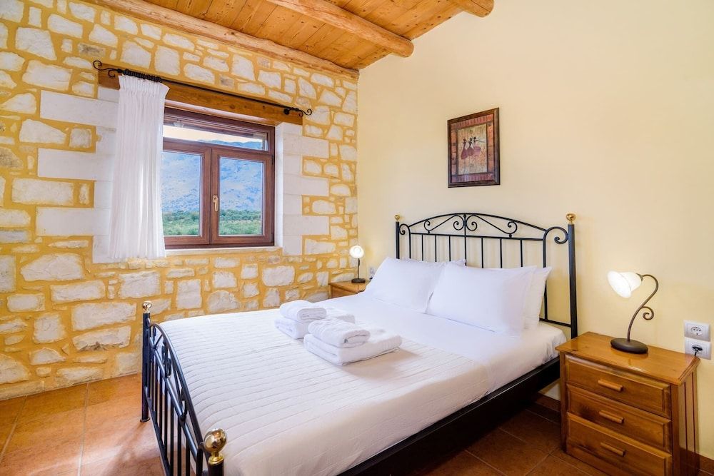 Apartment, 3 Bedrooms, Private Pool, Garden View