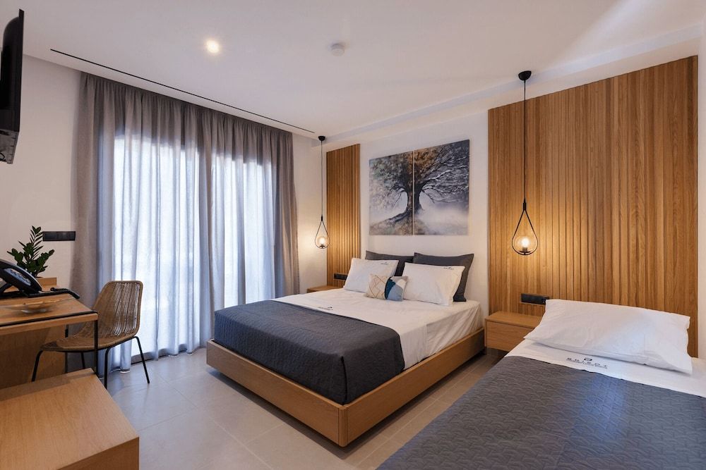 Comfort Triple Room