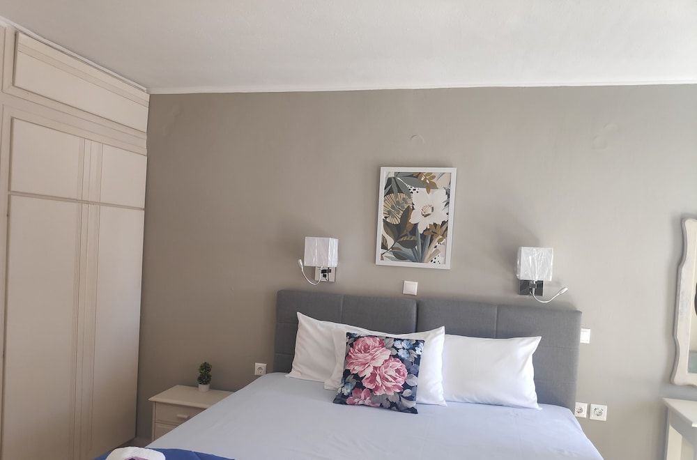 Comfort Studio, 1 King Bed