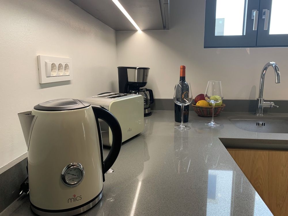 CELINE LUXURY APARTMENTS & SUITES Auriga 3