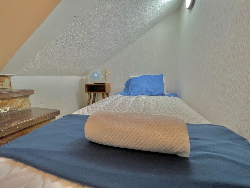 Basic Single Room