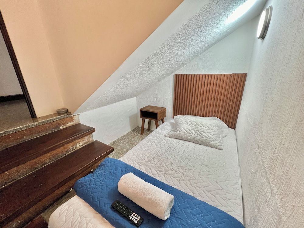 Basic Single Room