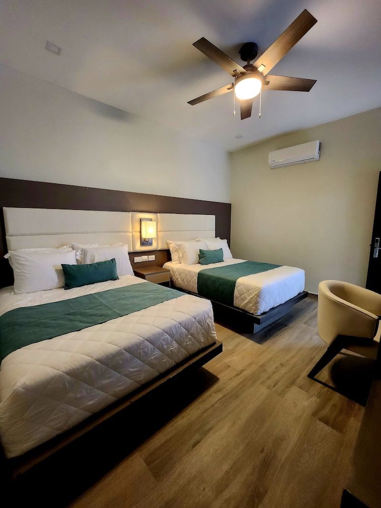 Hotel Tepeu Deluxe Double Room 3