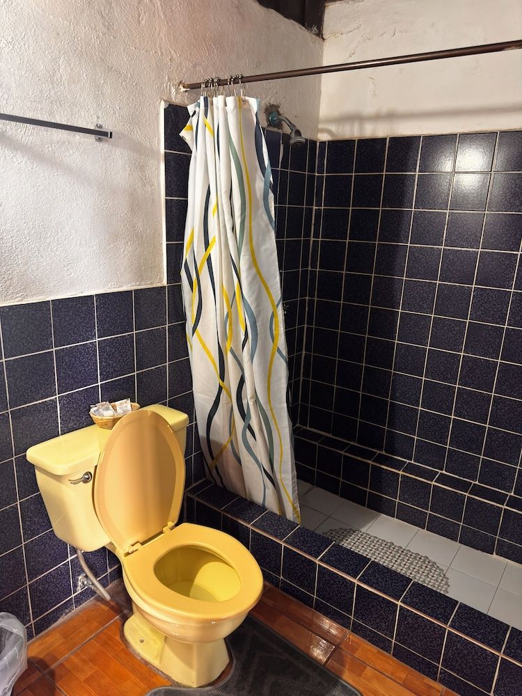 Hotel Hanna Resort Classic Room, Balcony, Lake View 11