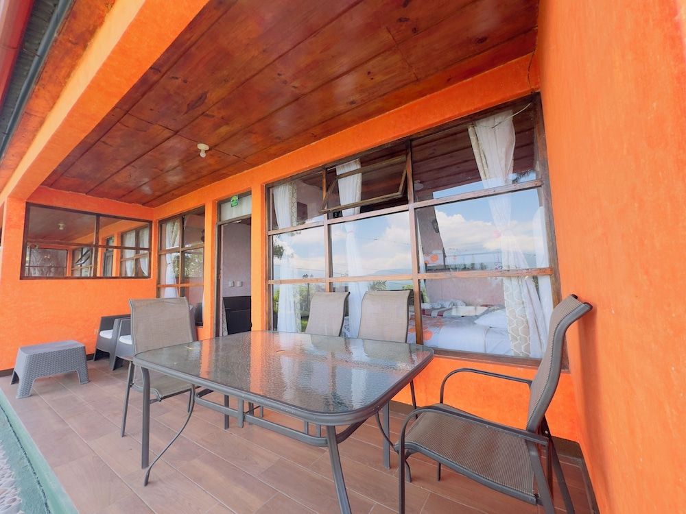 Hotel Hanna Suites Superior Suite, Patio, Lake View 5