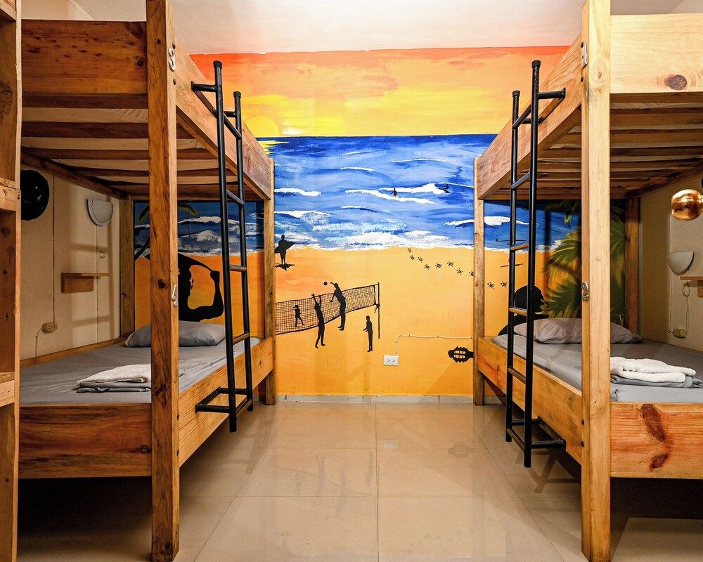 Premium Shared Dormitory, 1 Twin Bed