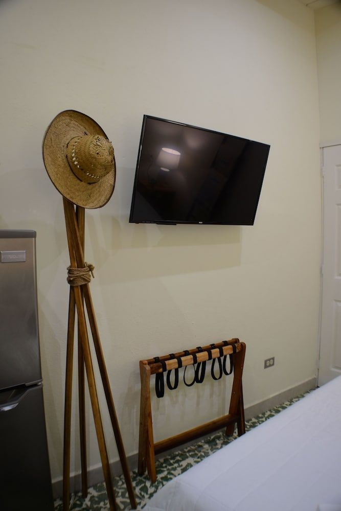 Hostted Elegant Apartment 14