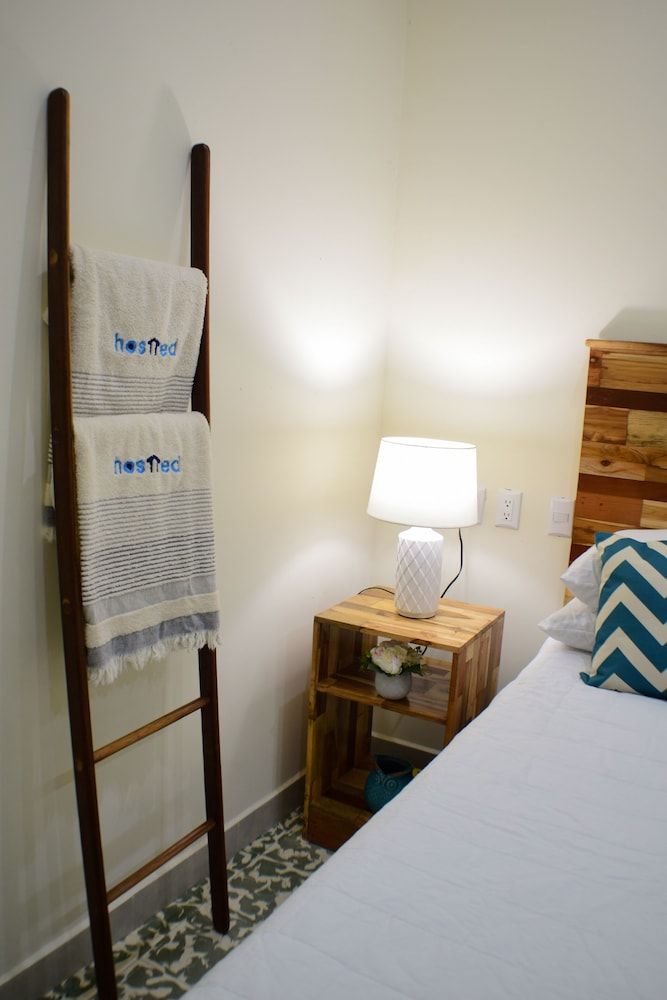 Hostted Elegant Apartment 2