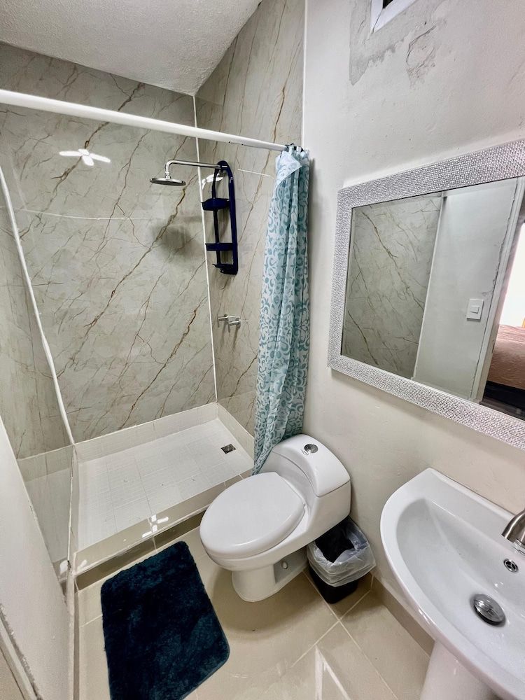 HOTEL VILLAS LAZIEF COLONIA UNIVERSIDAD Junior Room 4