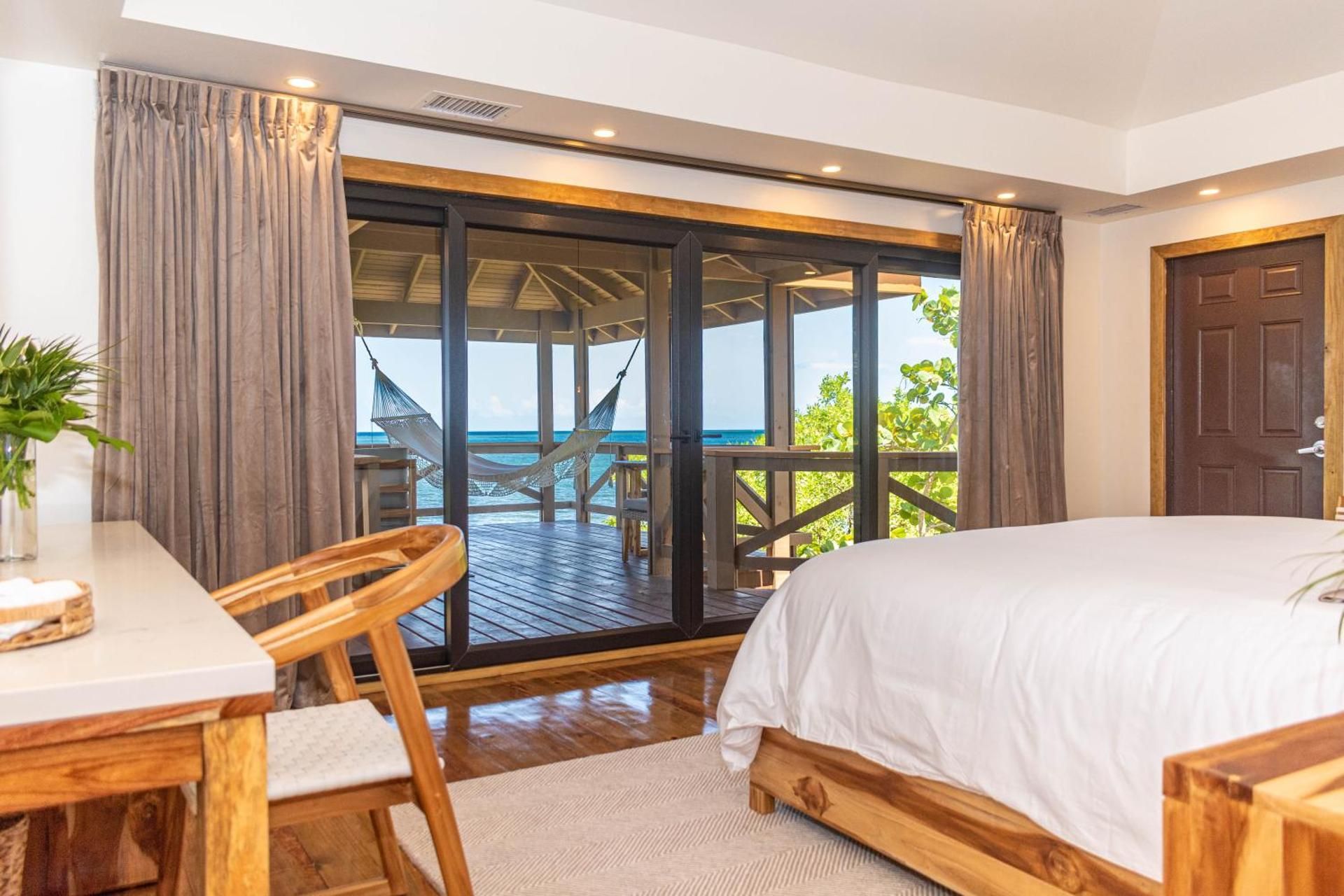 Anthony's Key Resort King Suite with Ocean View