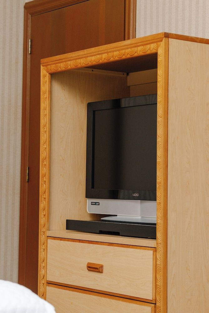 Intercity Tower Standard Double Room, 1 King Bed 16