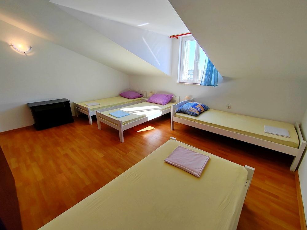 Apartment, 2 Bedrooms, Balcony, Garden View