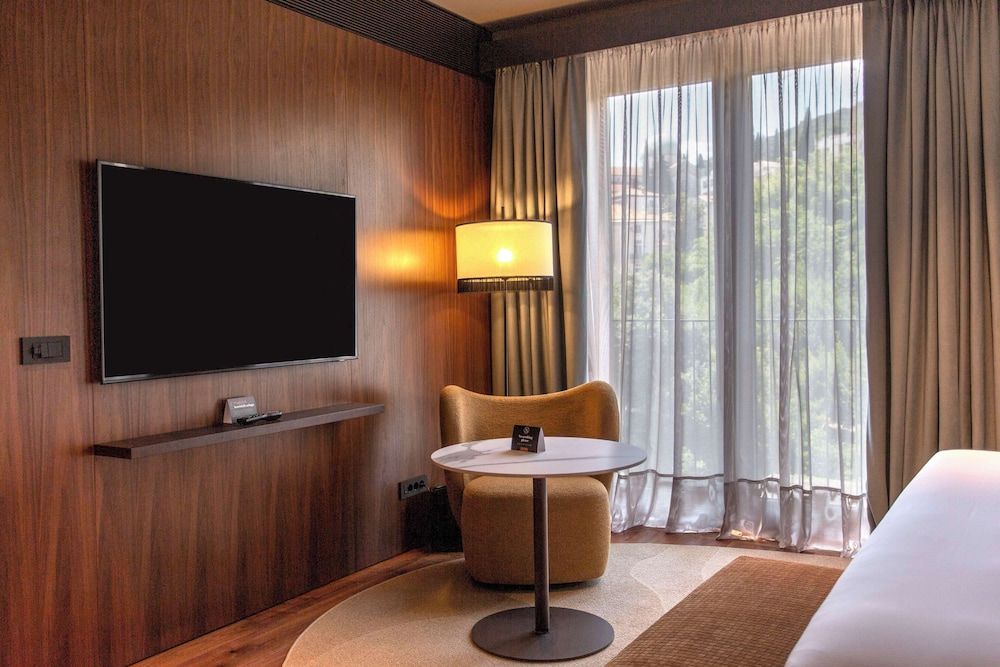 Keight Hotel Opatija, Curio Collection By Hilton Family Room, 1 King Bed, Connecting Rooms 5