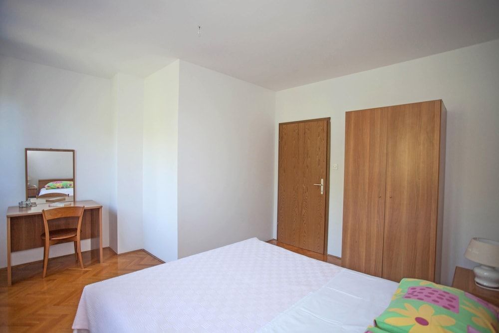 Apartment, 2 Bedrooms, Partial Ocean View