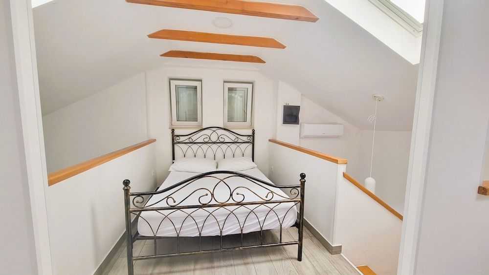 Classic Duplex