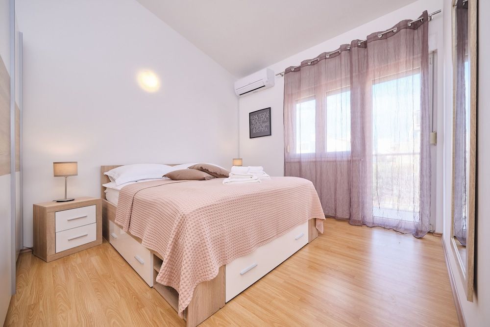 Apartment Mark by Litto