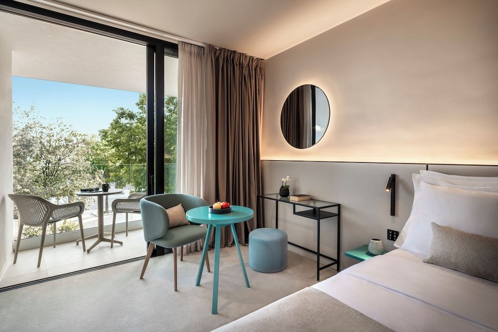 Aminess Younique Narrivi Hotel Deluxe Double Room with Balcony and Limited Sea View 6