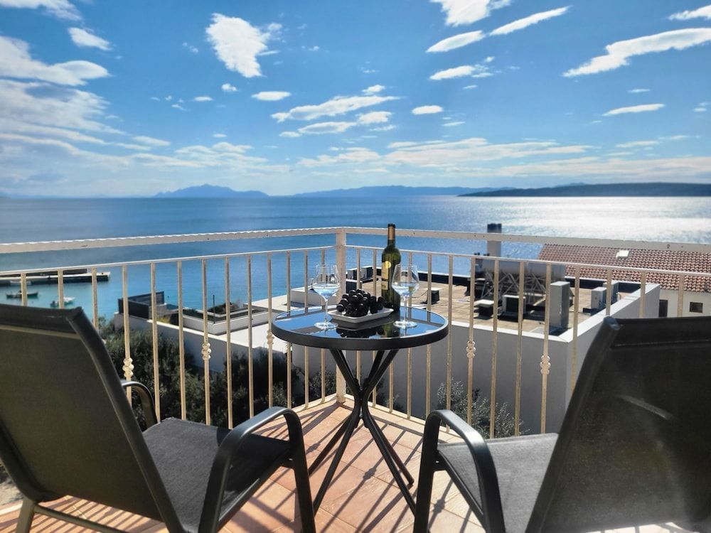 Room in Guest Room - Plava Laguna Bed and Breakfast