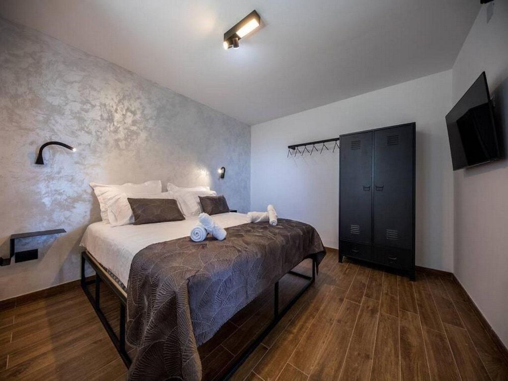 House (Two Bedroom Holiday Home)