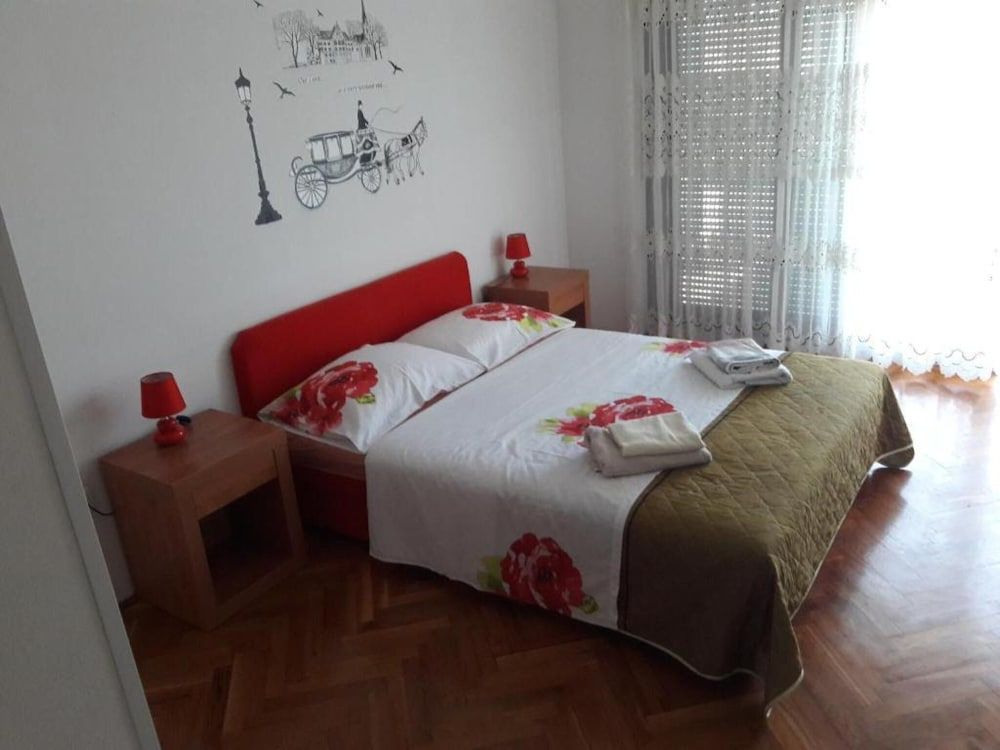 Apartment (Two Bedroom Apartment)