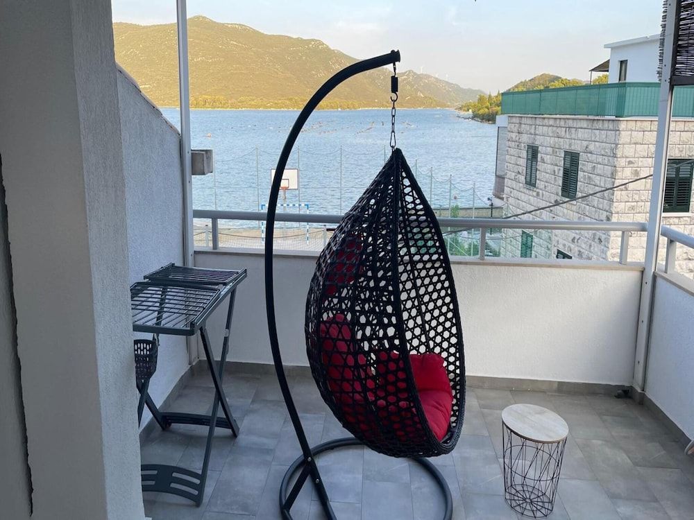 Holiday Home Riva House (Four Bedroom Holiday Home with Sea Vi) 20