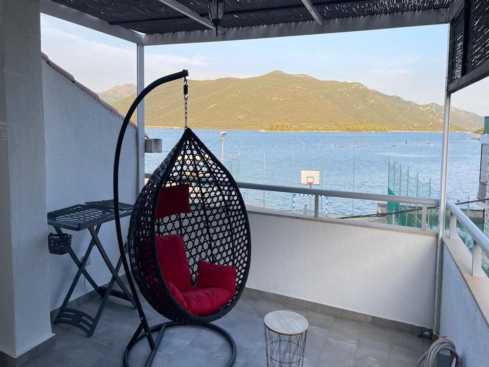 Holiday Home Riva House (Four Bedroom Holiday Home with Sea Vi) 22