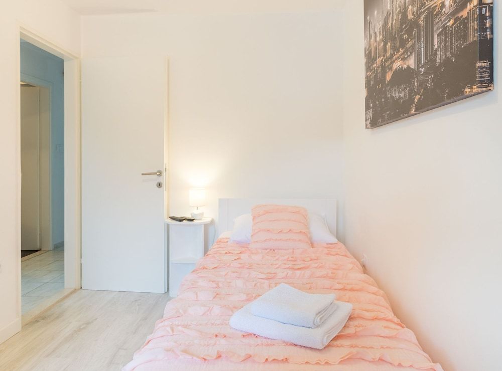 Holiday Home Riva House (Four Bedroom Holiday Home with Sea Vi) 12