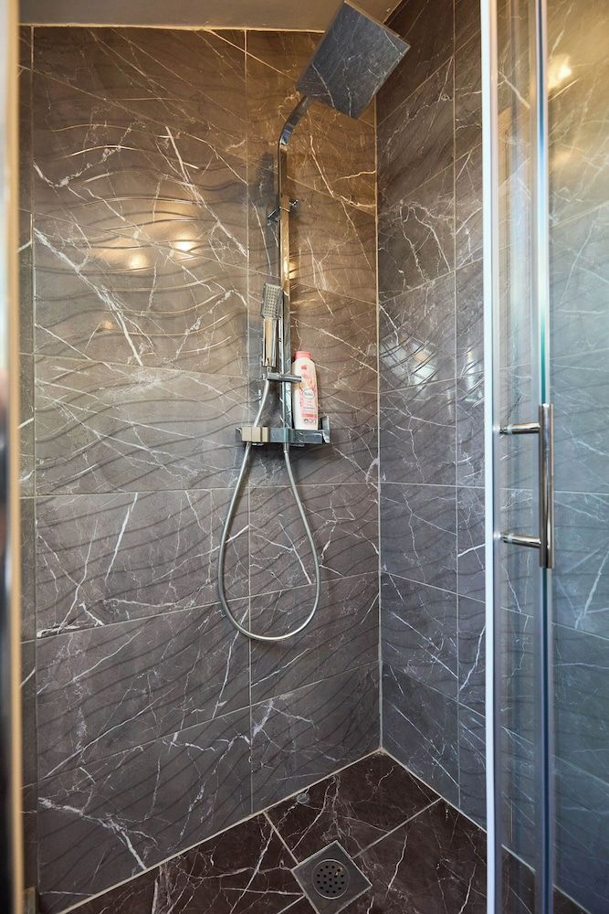 Apartment 2Home Standard Apartment 16