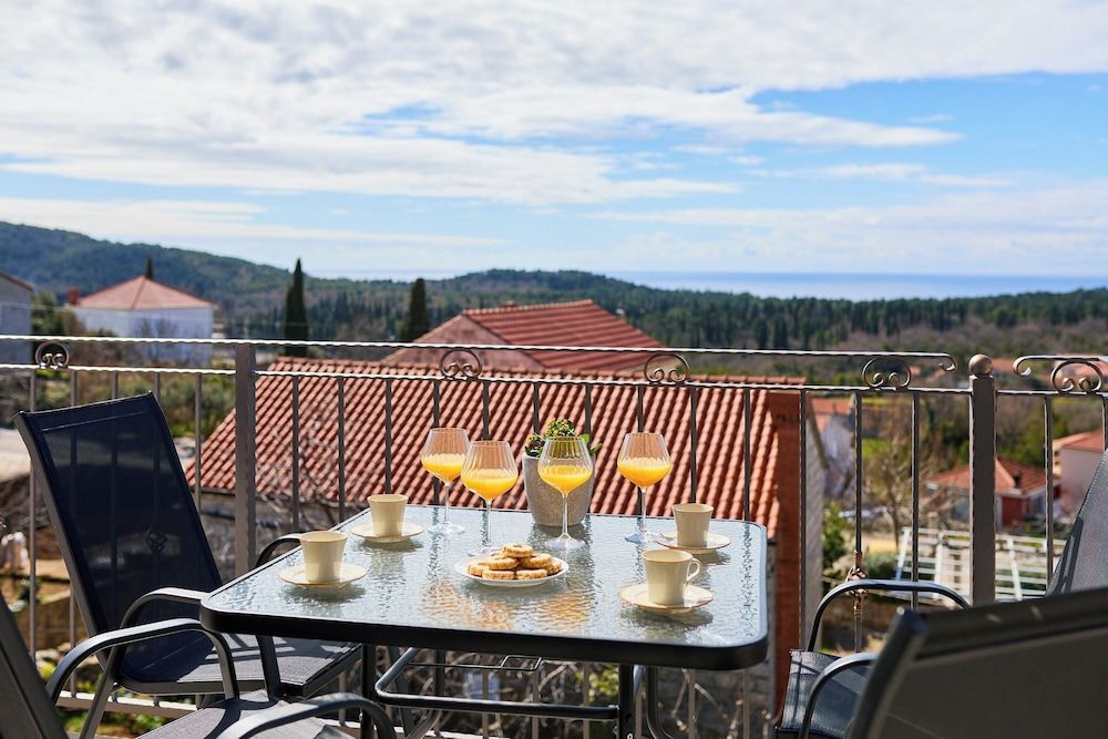 Apartment 2Home Standard Apartment 9