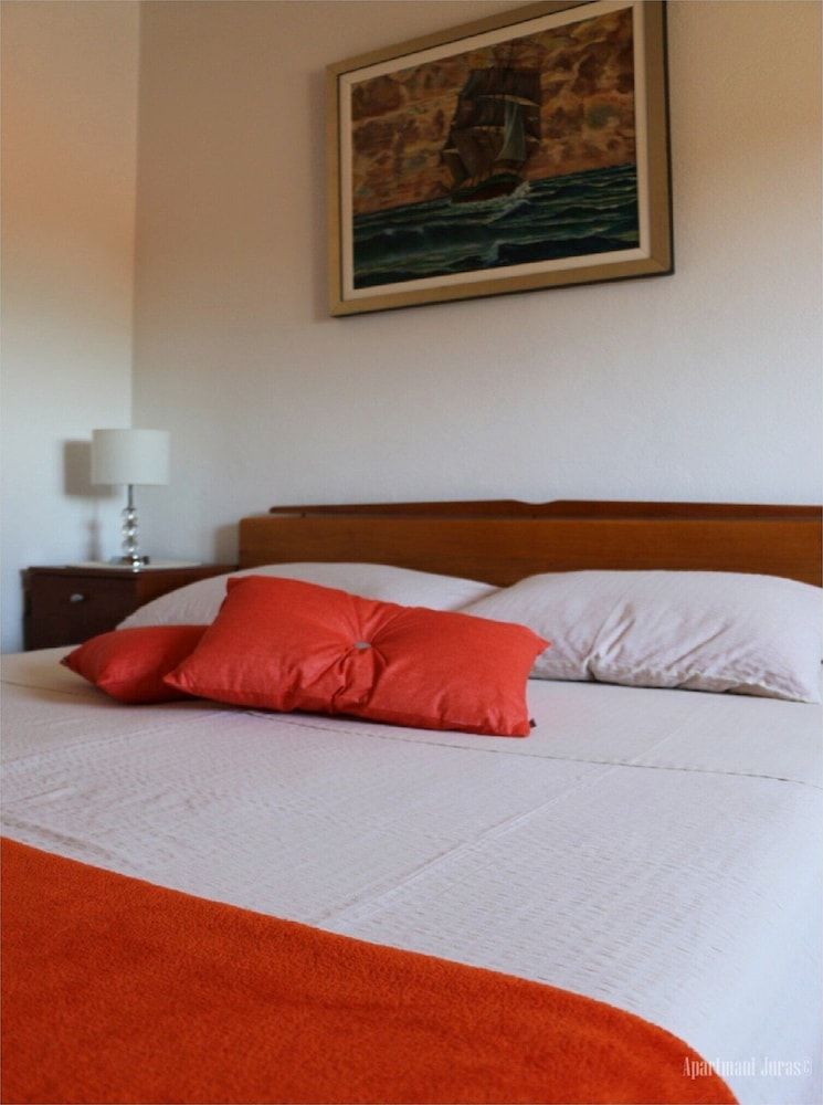 Apartment (Two Bedroom Apartment with Sea View)