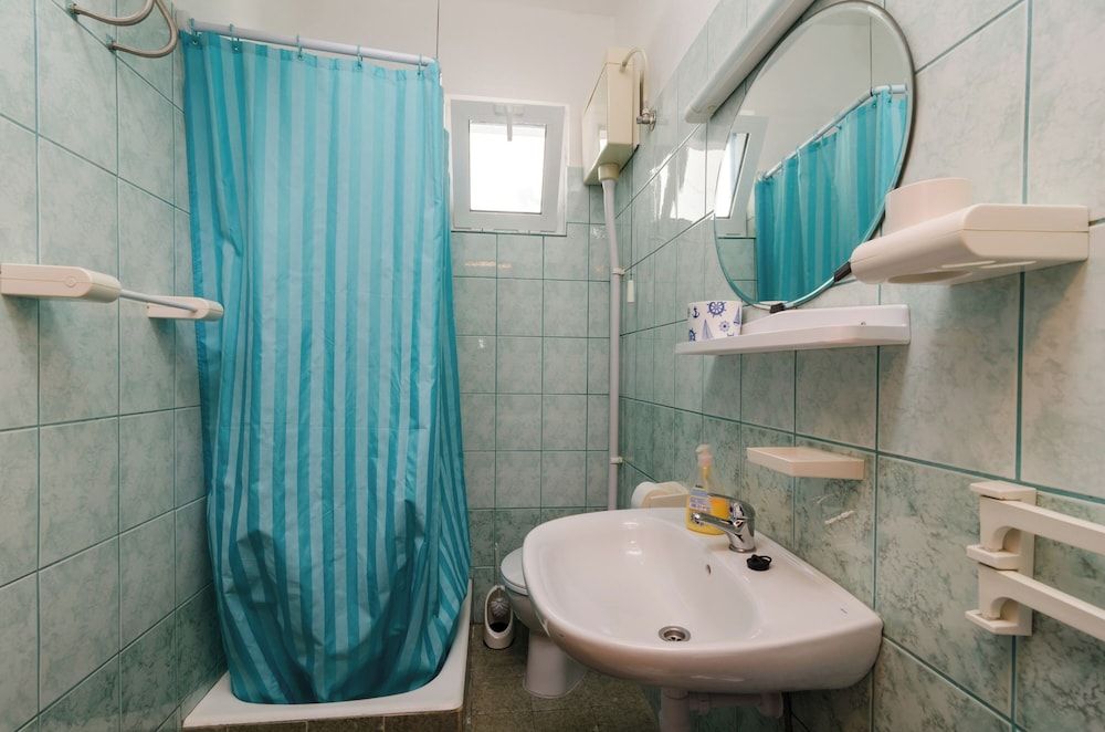 Apartments Vera Apartment (One-Bedroom Apartment with Terrace an) 6