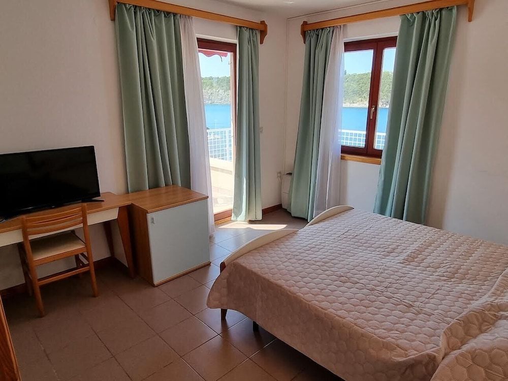 Double Room, Sea View
