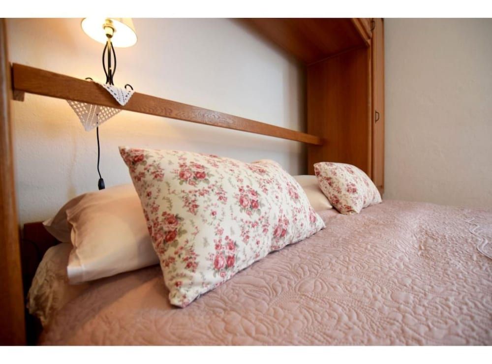 Apartment (One Bedroom Apartment A2)