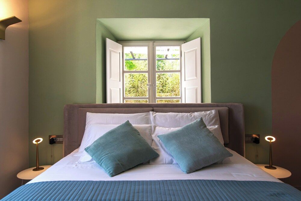 Superior Double Room, Pool View, Ground Floor