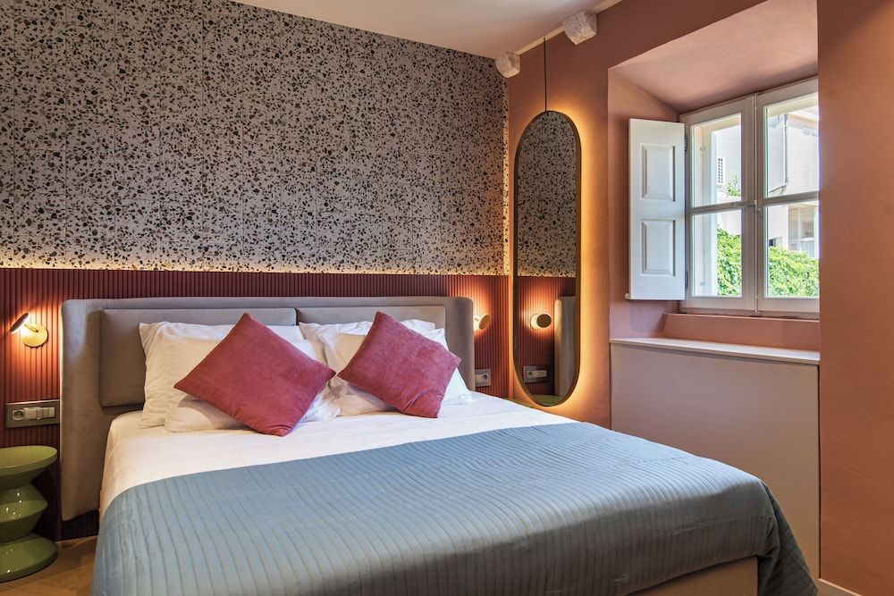 Standard Double Room, Garden View